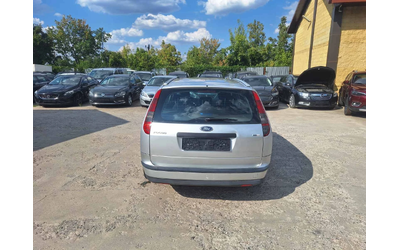 Ford Focus 1.6 tdi Италия - автомобили, коли, обяви за нови и употребявани 7