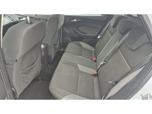 Ford Focus 1.6 диз. 95к.с. - автомобили, коли, обяви за нови и употребявани 12