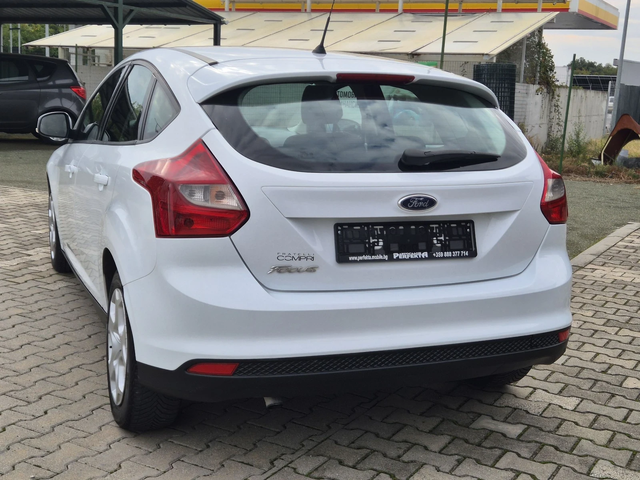 Ford Focus 1.6 диз. 95к.с. - автомобили, коли, обяви за нови и употребявани 8