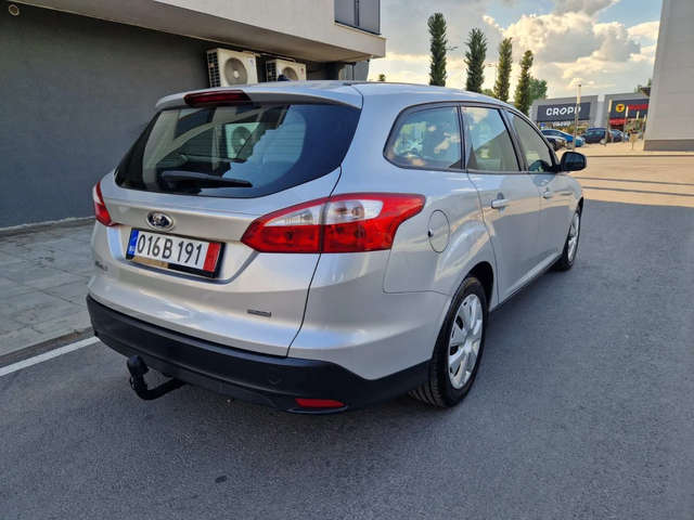 Ford Focus - автомобили, коли, обяви за нови и употребявани 5