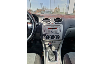 Ford Focus 1.8 / 125 к.с. - автомобили, коли, обяви за нови и употребявани 10