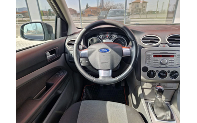 Ford Focus 1.8 / 125 к.с. - автомобили, коли, обяви за нови и употребявани 11