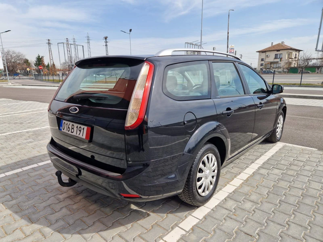Ford Focus 1.8 / 125 к.с. - автомобили, коли, обяви за нови и употребявани 4