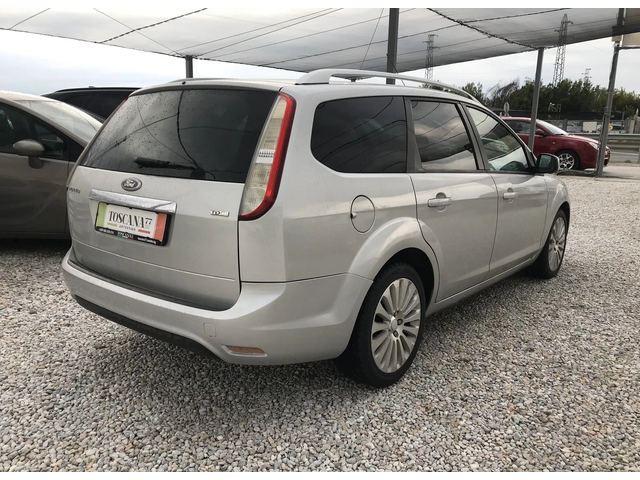 Ford Focus 1.6TDCI* Ghia* 90l.c.* Лизинг - автомобили, коли, обяви за нови и употребявани 3