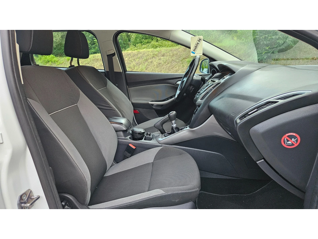 Ford Focus 1.6 Hdi TITANIUM/KLIMATRONIK/6skorosti - автомобили, коли, обяви за нови и употребявани 13