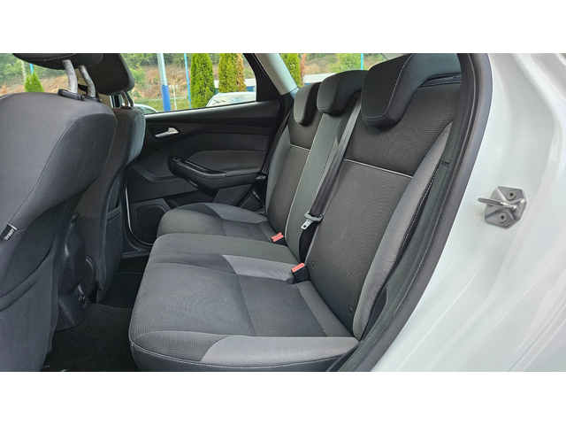 Ford Focus 1.6 Hdi TITANIUM/KLIMATRONIK/6skorosti - автомобили, коли, обяви за нови и употребявани 14