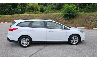 Ford Focus 1.6 Hdi TITANIUM/KLIMATRONIK/6skorosti - автомобили, коли, обяви за нови и употребявани 7