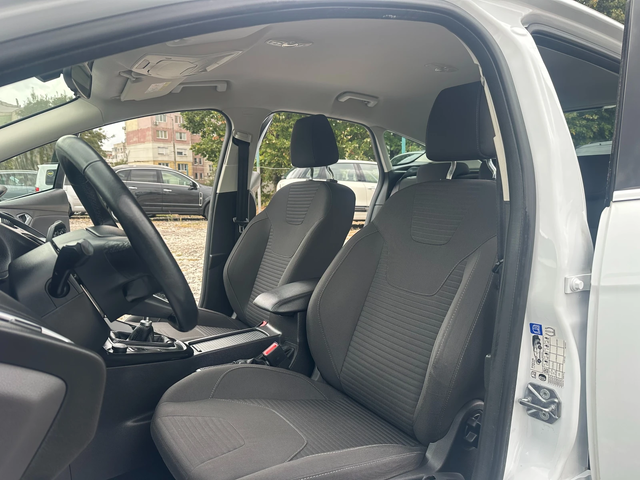 Ford Focus 1.5TDCI 120kc ST-LINE - автомобили, коли, обяви за нови и употребявани 8