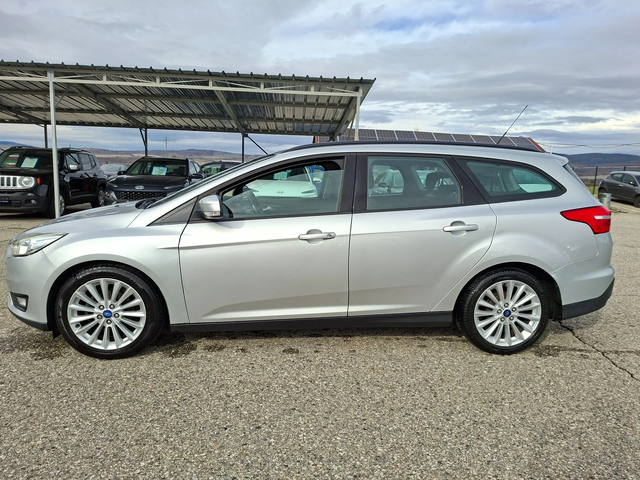 Ford Focus 1, 6 tdci - автомобили, коли, обяви за нови и употребявани 7