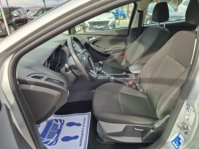 Ford Focus 1, 6 tdci - автомобили, коли, обяви за нови и употребявани 8