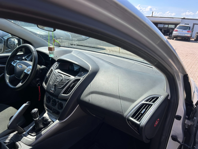 Ford Focus 1.6GAZ EURO 5 - автомобили, коли, обяви за нови и употребявани 9