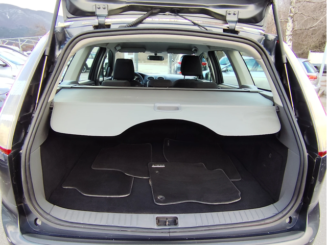 Ford Focus 1.6TDCi* EURO5A* KLIMA* - автомобили, коли, обяви за нови и употребявани 12