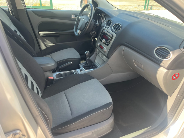 Ford Focus 1.6 Бензин/Газ - автомобили, коли, обяви за нови и употребявани 8
