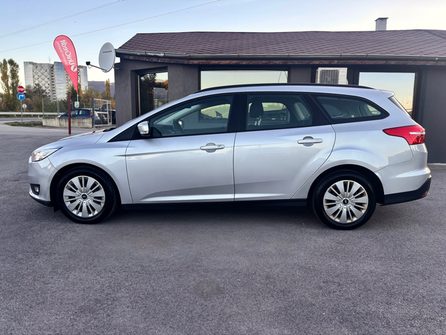 Ford Focus - автомобили, коли, обяви за нови и употребявани 4