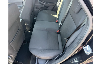 Ford Focus 1.0 T - автомобили, коли, обяви за нови и употребявани 12