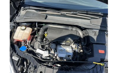 Ford Focus 1.0 T - автомобили, коли, обяви за нови и употребявани 16