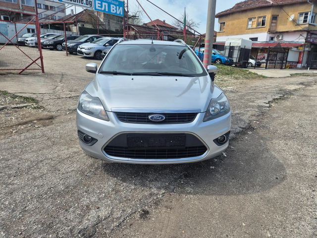 Ford Focus 1.6i GAS - автомобили, коли, обяви за нови и употребявани 1