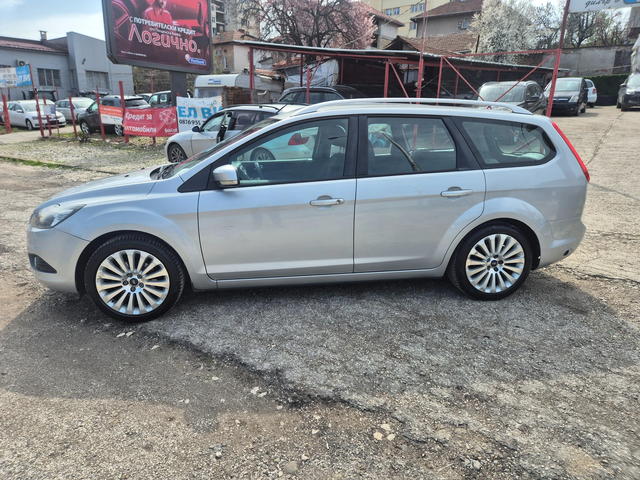 Ford Focus 1.6i GAS - автомобили, коли, обяви за нови и употребявани 7