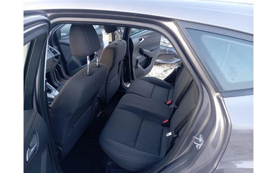 Ford Focus ST EASY 1.0i, 101кс - автомобили, коли, обяви за нови и употребявани 8