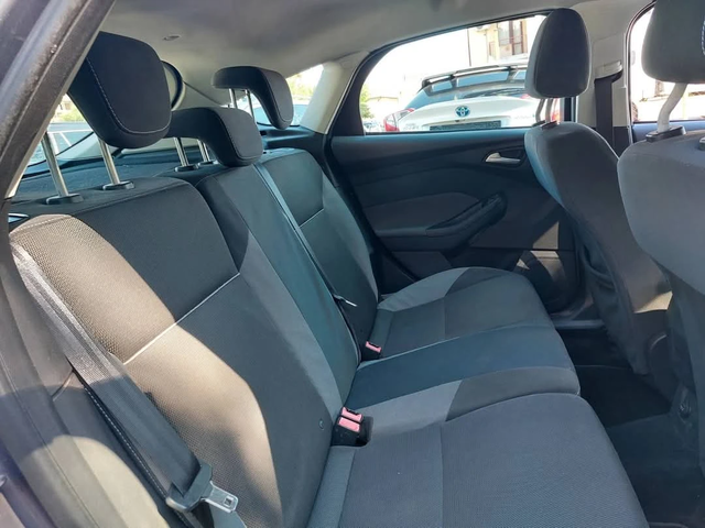 Ford Focus 1.6TDCI - автомобили, коли, обяви за нови и употребявани 11