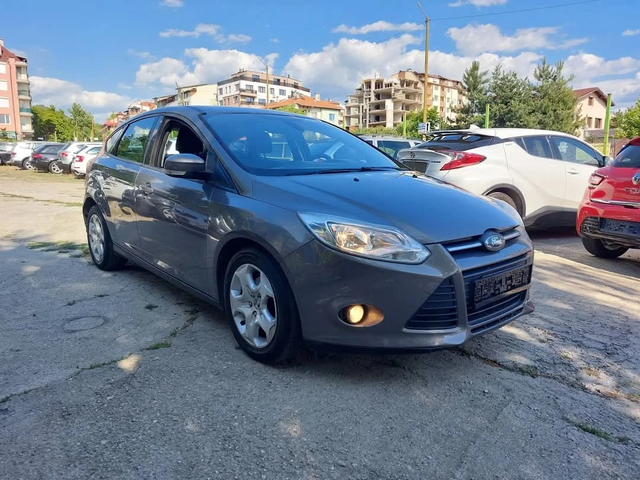 Ford Focus 1.6TDCI - автомобили, коли, обяви за нови и употребявани 5