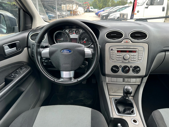 Ford Focus 1.6TDCI - автомобили, коли, обяви за нови и употребявани 9