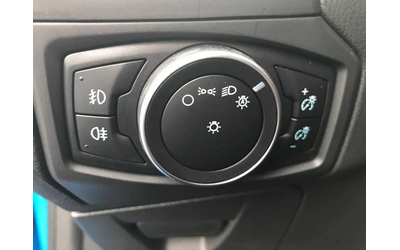 Ford Focus RS 2.3 - автомобили, коли, обяви за нови и употребявани 12