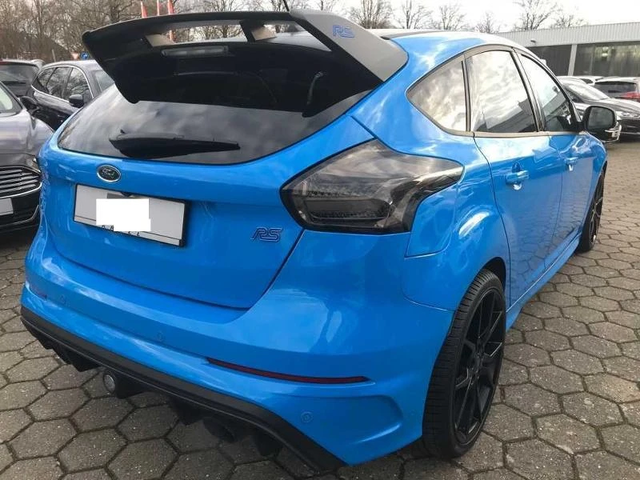 Ford Focus RS 2.3 - автомобили, коли, обяви за нови и употребявани 2