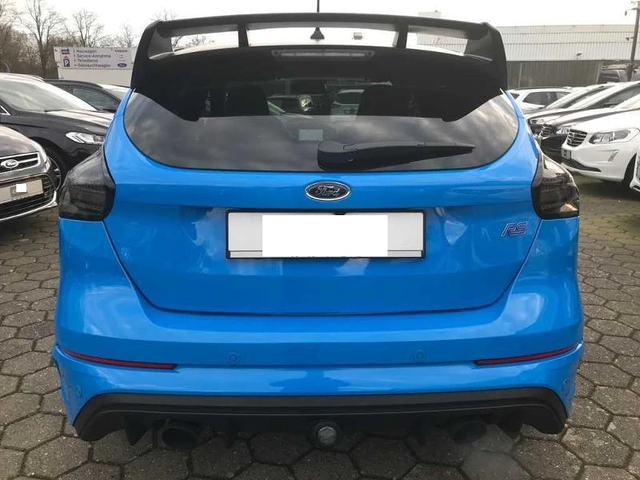 Ford Focus RS 2.3 - автомобили, коли, обяви за нови и употребявани 4