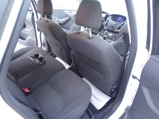 Ford Focus 1.6TDCI-NAVI-KEYLESS-CRUISE CONTROL-BARTER-LIZING - автомобили, коли, обяви за нови и употребявани 11