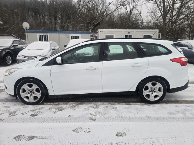 Ford Focus 1.6tdci 95к.с Titanium - автомобили, коли, обяви за нови и употребявани 6