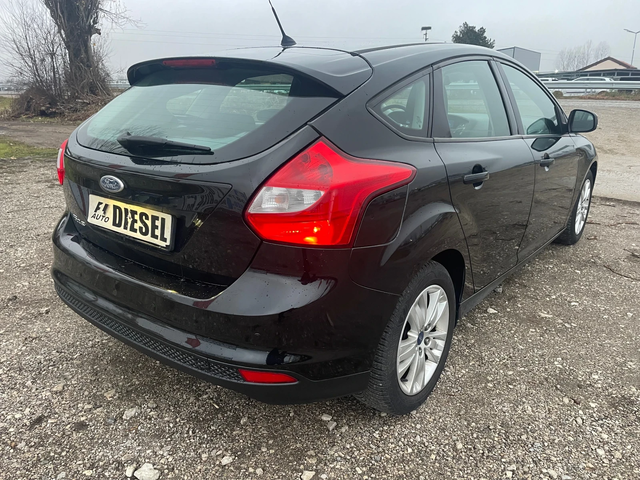 Ford Focus 1.6TDCI-95-ITALIA - автомобили, коли, обяви за нови и употребявани 8
