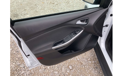 Ford Focus 1.0I 101кс ECOBOOST  КЛИМАТРОНИК EURO 5 - автомобили, коли, обяви за нови и употребявани 6