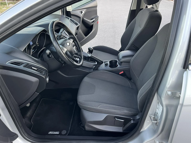 Ford Focus 1.6TDCI 116кс EURO 5 NAVI АВТОПИЛОТ - автомобили, коли, обяви за нови и употребявани 7