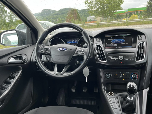 Ford Focus 1.5TDCI 95кс EURO 6B АВТОПИЛОТ ВНОС ИТАЛИЯ - автомобили, коли, обяви за нови и употребявани 11