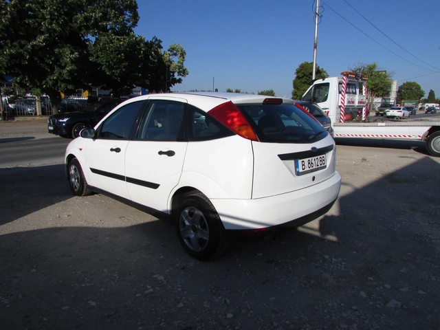Ford Focus 1.6i EURO3 - автомобили, коли, обяви за нови и употребявани 5