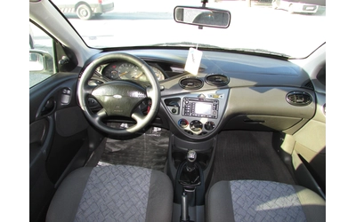 Ford Focus 1.6i EURO3 - автомобили, коли, обяви за нови и употребявани 6