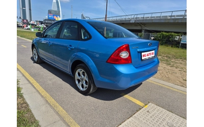 Ford Focus 1.6i - автомобили, коли, обяви за нови и употребявани 7