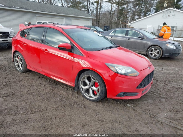 Ford FOCUS ST 2.0L I-4 DI, DOHC, VVT, TURBO, 252HP Front Wheel Drive - автомобили, коли, обяви за нови и употребявани 0