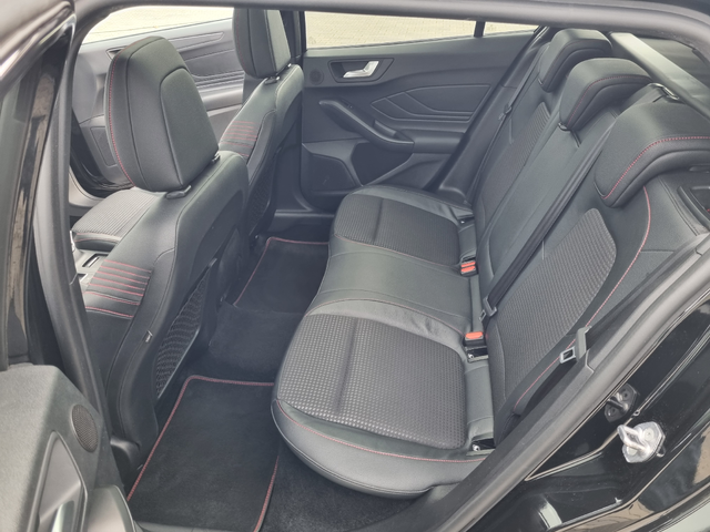 Ford Focus ST-LINE= 2020г.= 1.5D-120ps ОБСЛУЖЕН/EURO 6D - автомобили, коли, обяви за нови и употребявани 10