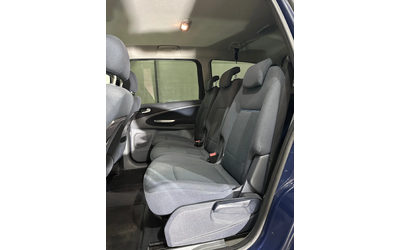 Ford Galaxy - автомобили, коли, обяви за нови и употребявани 9