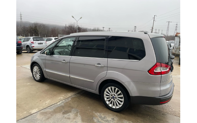 ford-galaxy - 3