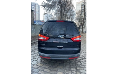 ford-galaxy - 4