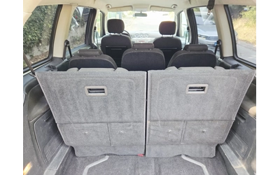 Ford Galaxy 1, 800TDCI - автомобили, коли, обяви за нови и употребявани 12