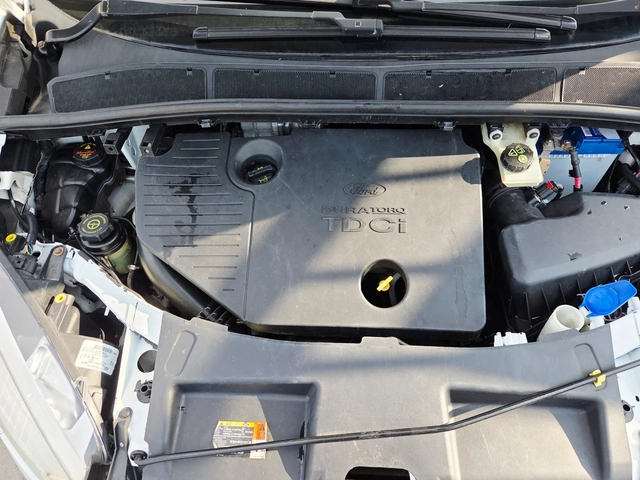 Ford Galaxy 1, 800TDCI - автомобили, коли, обяви за нови и употребявани 13