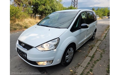 ford-galaxy - 3
