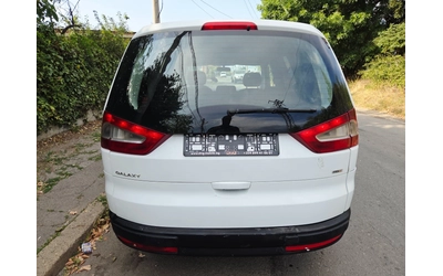 ford-galaxy - 5