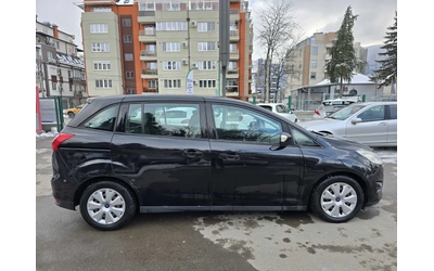 Ford Grand C-Max 1.6 DISEL - автомобили, коли, обяви за нови и употребявани 7