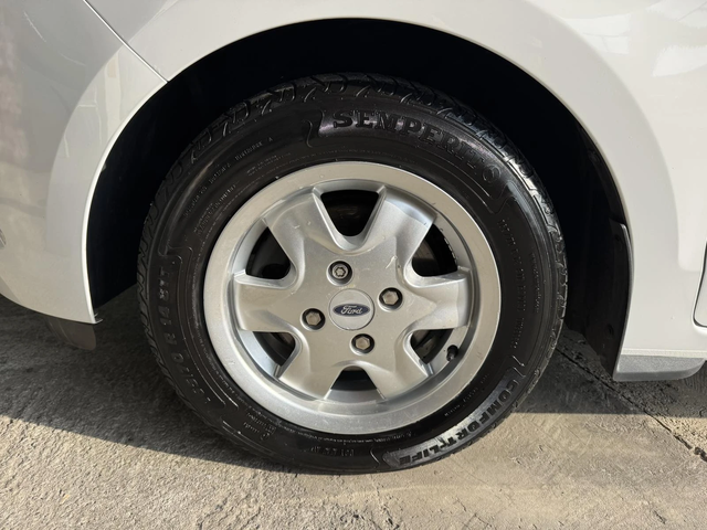 Ford Ka + 1, 2i-86k.c.4цилндров с ВЕРИГА, ЕВРО 6! - автомобили, коли, обяви за нови и употребявани 16