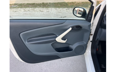 Ford Ka 1.3i 69кс  EURO 5 КЛИМАТИК - автомобили, коли, обяви за нови и употребявани 6